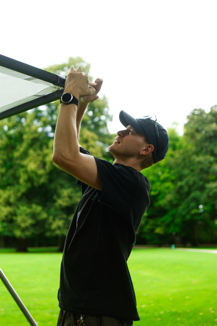 Christian Schnebel on set 4